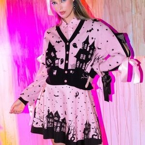 NWT House of Haunts Skirt